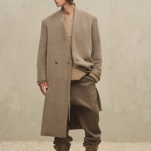 HOVER.BRUSHEDHERRINGBONELAPELESSOVERCOAT.DOVEGREY.FG24FW30 624BRH