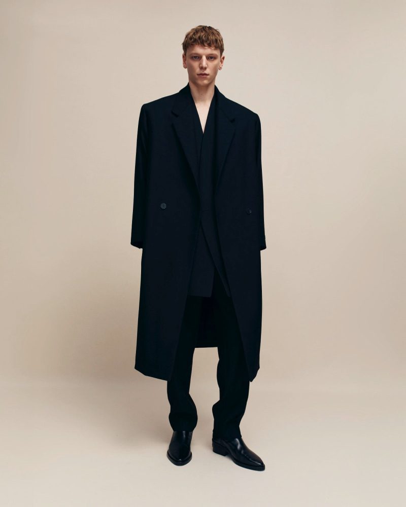 WoolGabardineDoubleBreastedOvercoat.Black